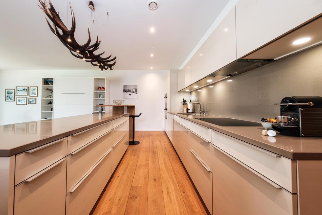 Luxury Panorama Apartment With Alpengold Spa Access Davos Bagian luar foto